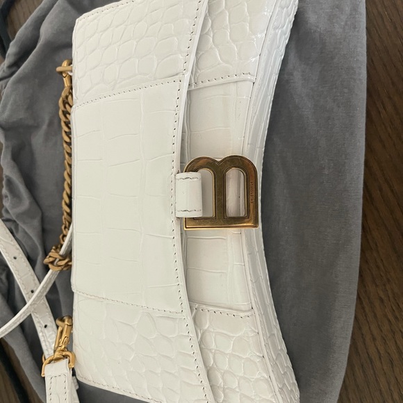 X-Small Balenciaga bag. Fits an iPhone 12 Pro Max, keys, small wallet - Picture 6 of 6